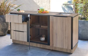 Une cuisine d'extérieur ouverte Leroux